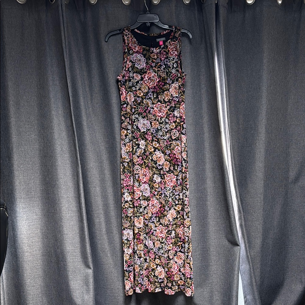 Floral Sleeveless Maxi Dress